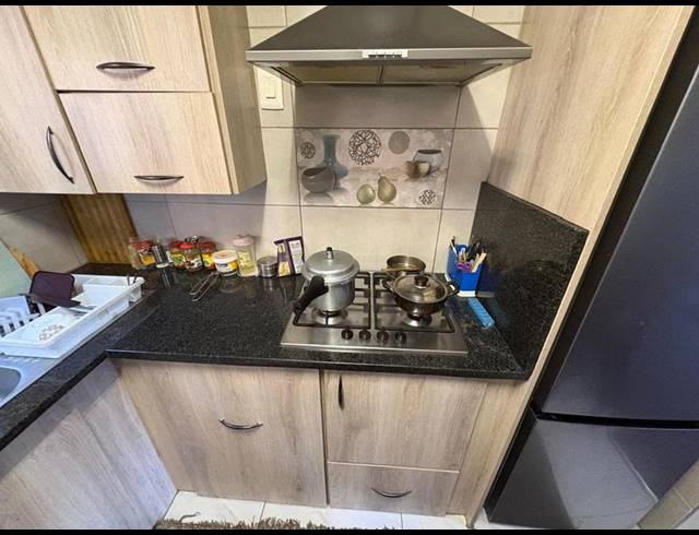 2 BEDROOM TOWNHOUSE FOR SALE IN ROBINDALE